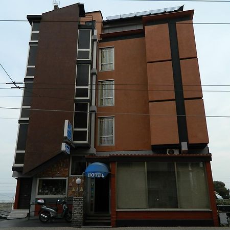 Residence Dei Fiori Bordighera Εξωτερικό φωτογραφία