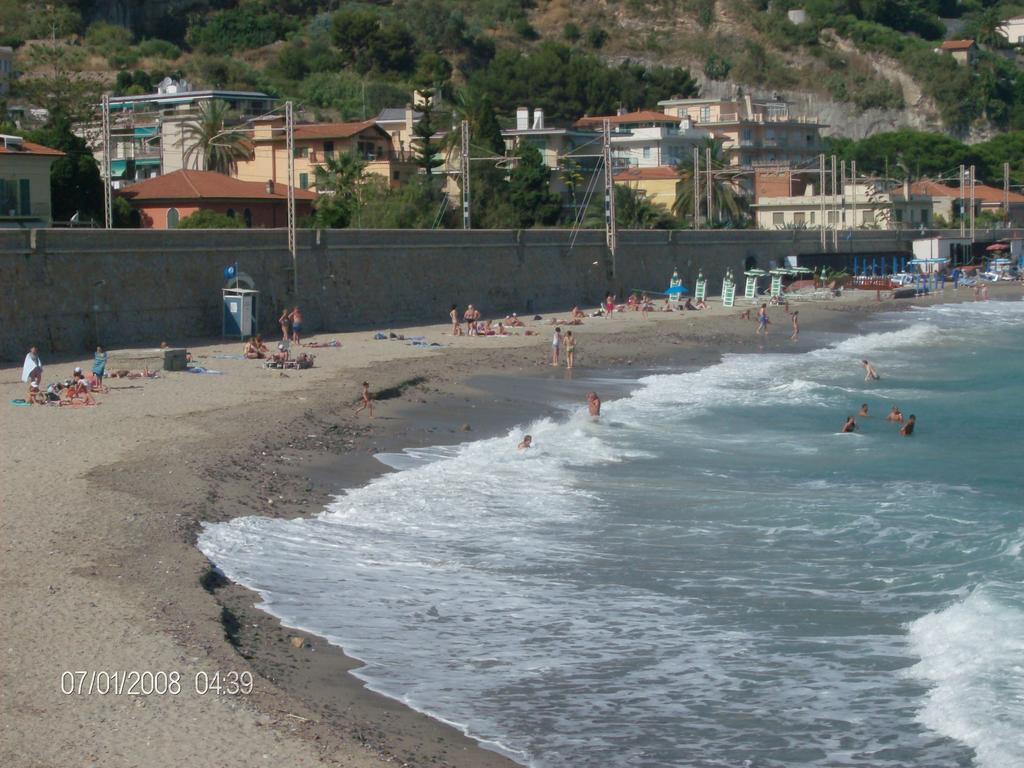 Residence Dei Fiori Bordighera Εξωτερικό φωτογραφία